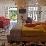 Bellevue Bed & Breakfast 3*
