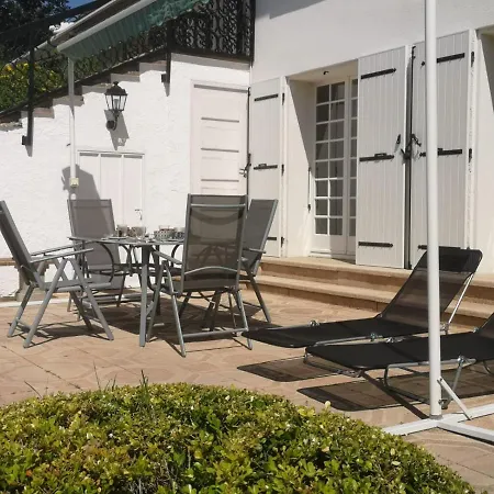 Bed & Breakfast Bellevue 3*