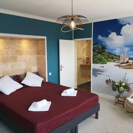 Bellevue Bed & Breakfast 3*